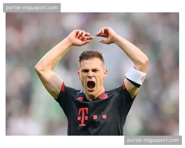 复盘拜仁大胜:基米希位置前移,成为中场组织新源泉 复盘拜仁大胜:基米希位置前移,成为中场组织新源泉