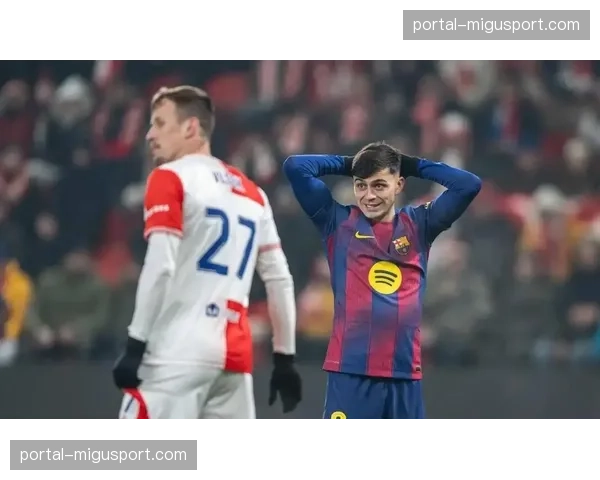 特写:德容伤退后,巴萨中场失控的20分钟 特写:德容伤退后,巴萨中场失控的20分钟