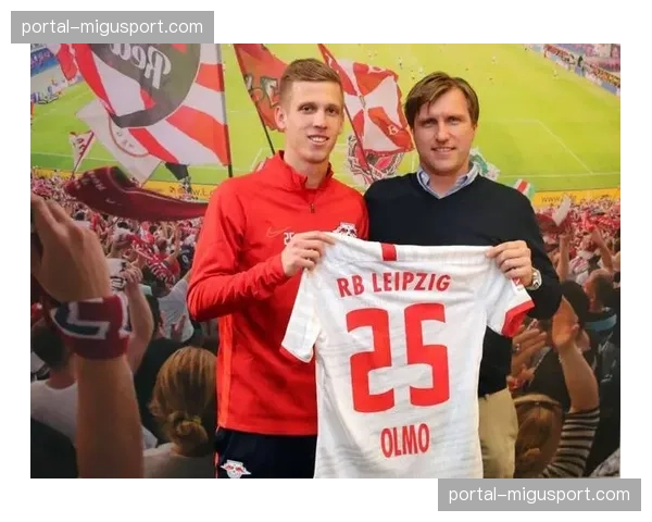 RB莱比锡主场4-0大胜门兴,奥尔莫上演帽子戏法 RB莱比锡主场4-0大胜门兴,奥尔莫上演帽子戏法